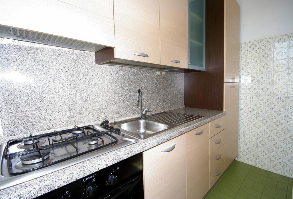 Aria Di Mare Apartamento Borghetto Santo Spirito Exterior foto